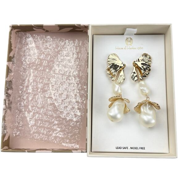 NWT HOUSE OF HARLOW 1960 Gold Tone Leaf Faux Pearl Dangle Drop Earrings - Picture 4 of 8